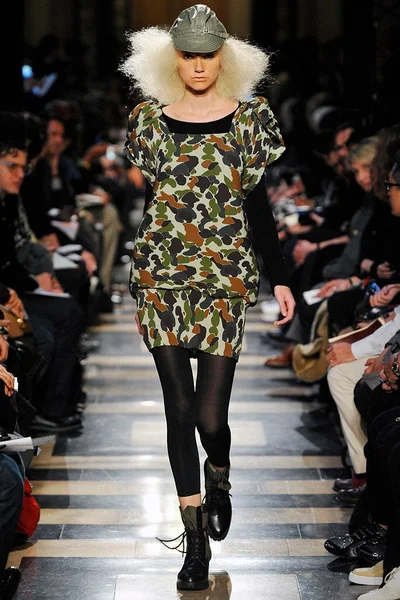 Look 34